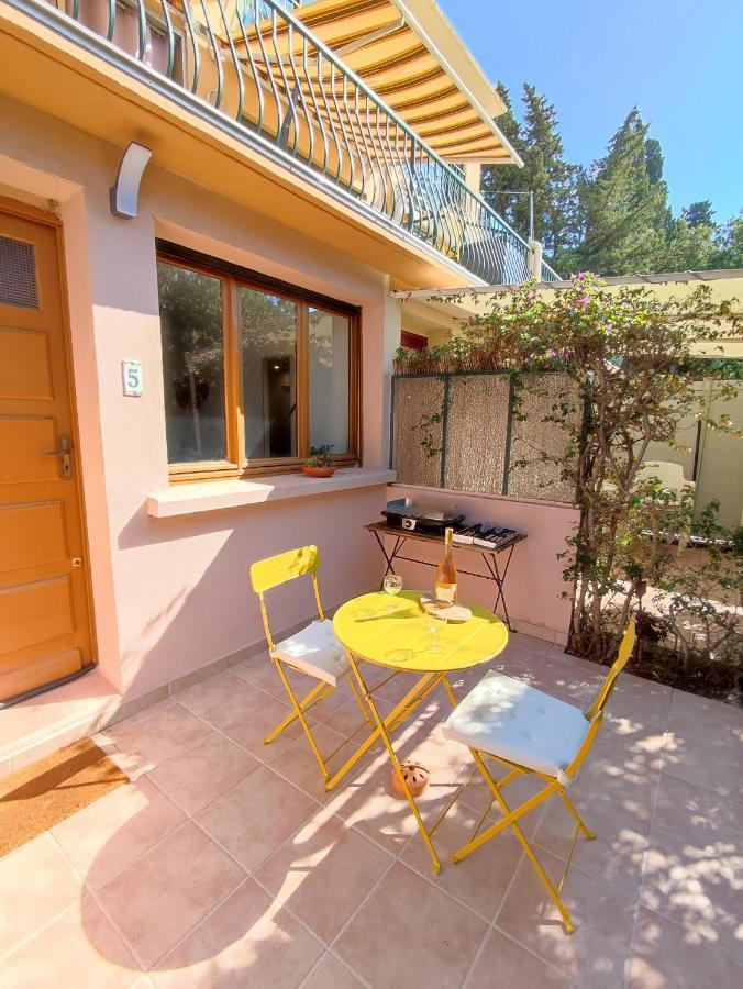Charmant Studio Lavandou - 500M Plage Ле-Лаванду Экстерьер фото